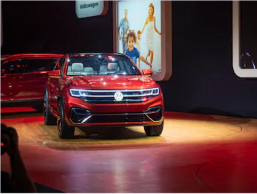 Volkswagen Atlas Cross Sport 2018: концепт купеобразного кроссовера для пятерых